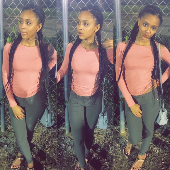 Orianna Obriant - Poshmark Profile Picture of Orianna Obriant (@orianna00) on Poshmark