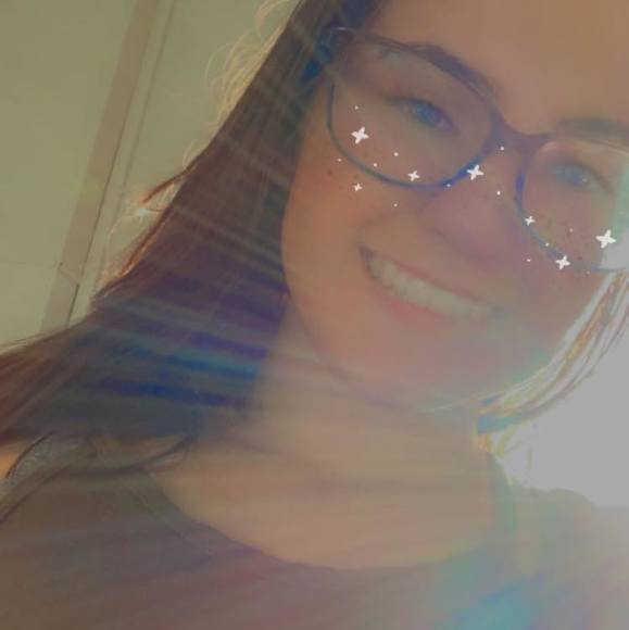 Profile Picture of Hailey Matthews (@hailey_paige123) on Poshmark