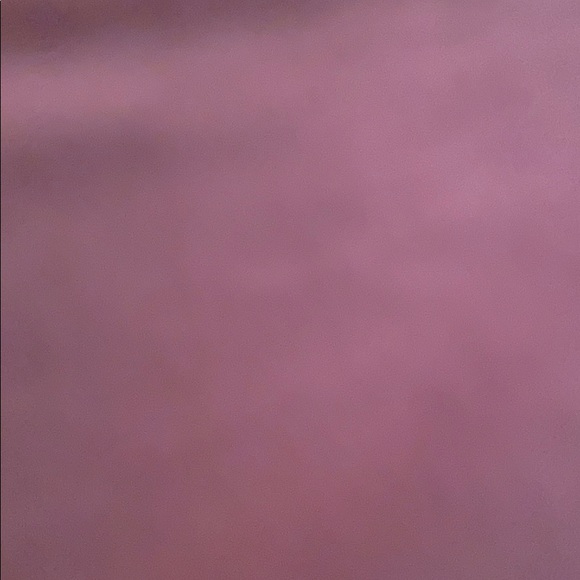 Profile Picture of Ronnesha Ewing (@rmewing) on Poshmark