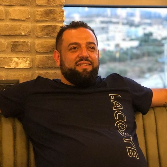 Profile Picture of Ahmad Ayoob (@joee1981) on Poshmark