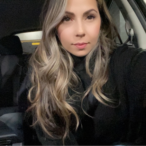 Profile Picture of Kristie-lynn Avato (@kavato315) on Poshmark