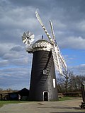 Profile Picture of Pakenham Windmillon Wikipedia