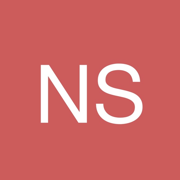 Profile Picture of Nadia Soukup-raesch (@nadia0212) on Poshmark