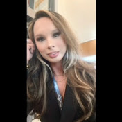 Profile Picture of Shannon Mohr (@shannonmohr1260) on Youtube