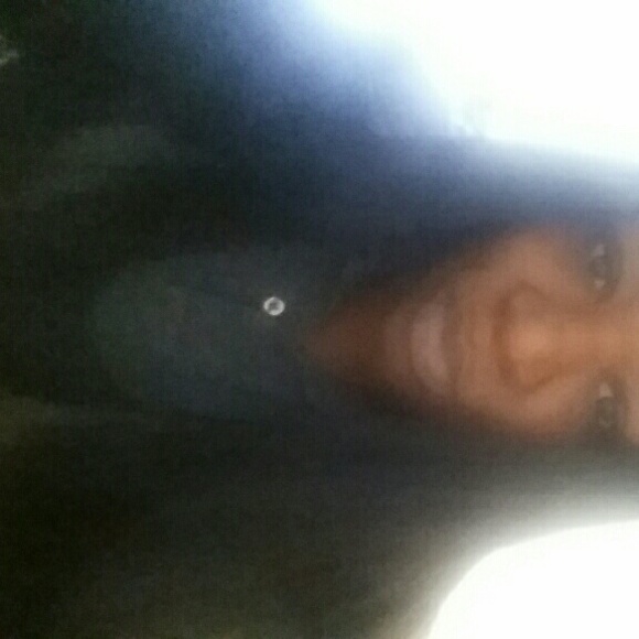 Profile Picture of Cassandra Placide (@missc156) on Poshmark