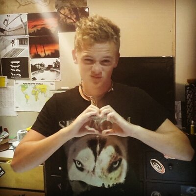 Profile Picture of Jacob Mander (@ShakeJake95) on Twitter