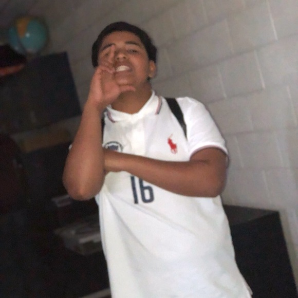 Profile Picture of Jordan Cuello (@jordan33x) on Poshmark