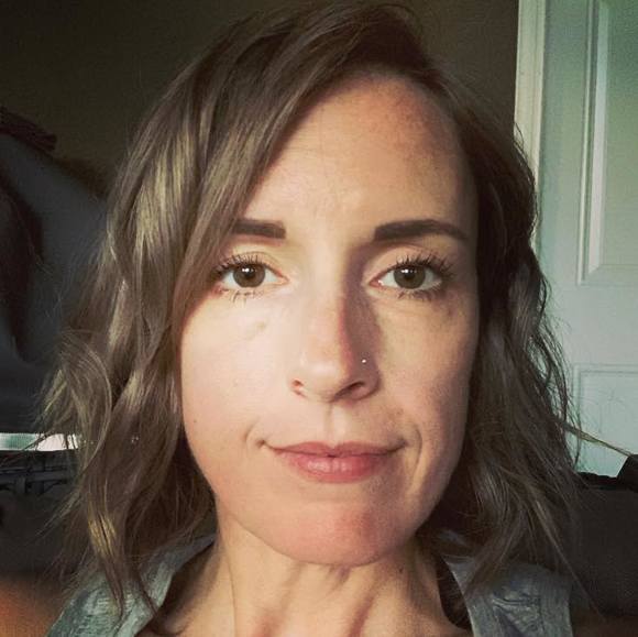 Profile Picture of Bonnie Penner (@bonniepenner) on Poshmark