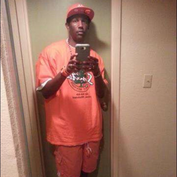 Profile Picture of Reggie Richardson (@smooth0) on Poshmark