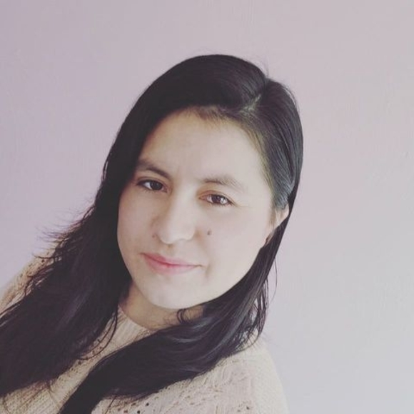 Profile Picture of Laura Barrita barrita (@laurabarrita350) on Poshmark