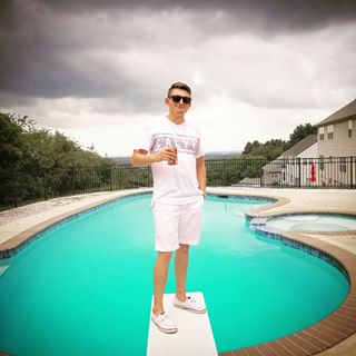 Adam Poulson - Facebook Profile Picture of Adam Poulson (@adam.poulson.10) on Facebook