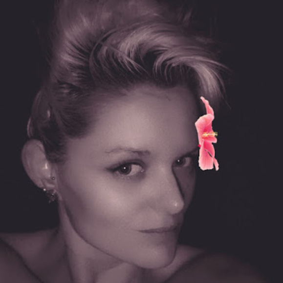 Crystal Grimmie - Poshmark Profile Picture of Crystal Grimmie (@crystalgrimmie) on Poshmark