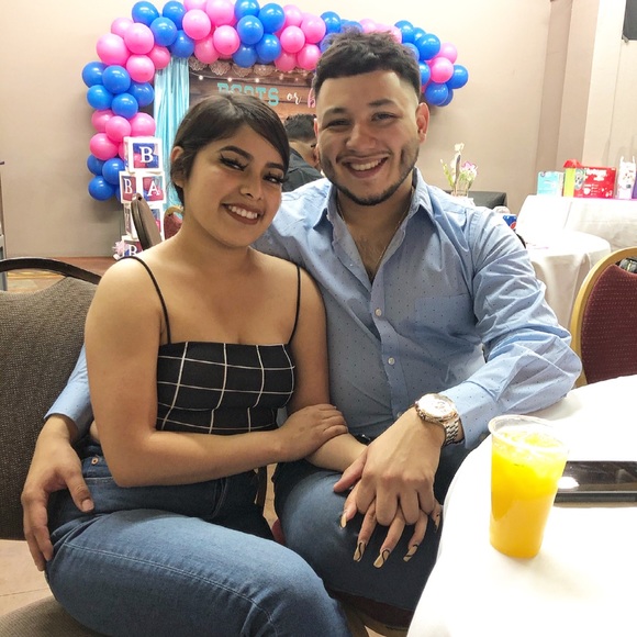 Profile Picture of Alex Manriquez (@_manriquezz) on Poshmark