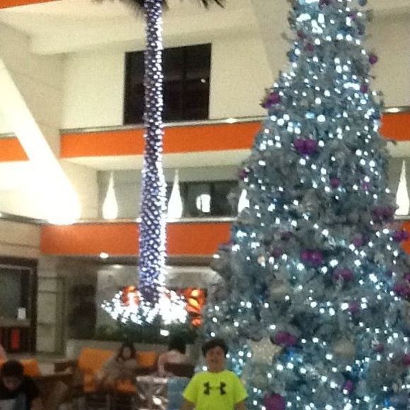 Profile Picture of Filbert Vaynshteyn (@filbertv) on Poshmark