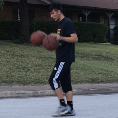 Profile Picture of Javier Rocha (@RochaJavier21) on Twitter