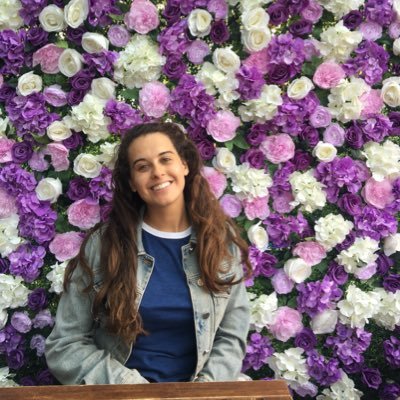 Profile Picture of Sophie Roberts (@LittleBitSoph) on Twitter