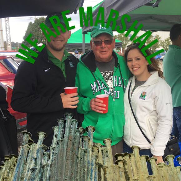 Profile Picture of Jessie Beahrs (@jessiebeahrs) on Poshmark