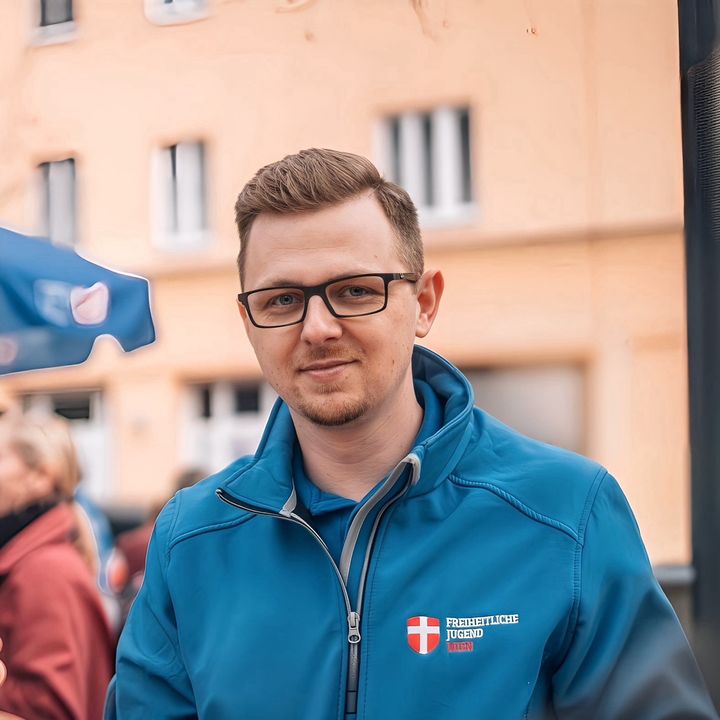 Profile Picture of Daniel Eigner445 (@danieleigner2) on Tiktok