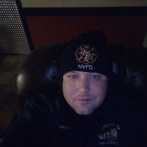 Profile Picture of Travis Moncrief (@tbmoncrief) on Twitter