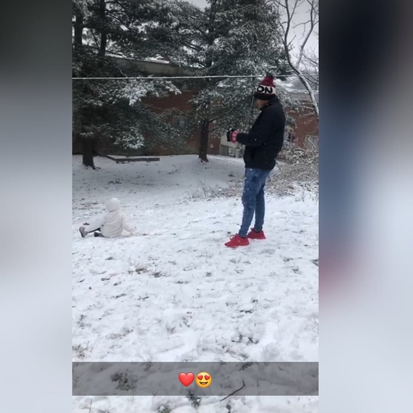 Profile Picture of Rene Cañas (@renhu_7) on Poshmark