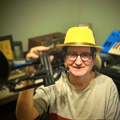 Profile Picture of James Larken Smith (@morncoffeemix) on Twitter