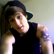 Profile Picture of Jay Calhoun (@jaycalhoun2100) on Youtube