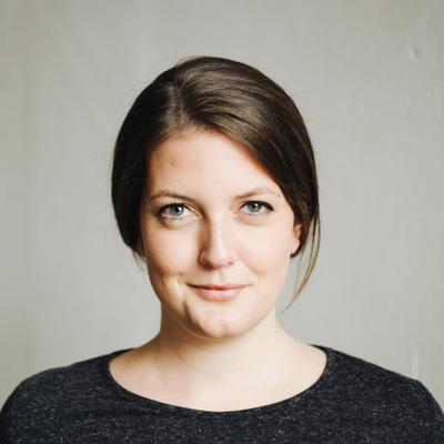 Profile Picture of Caroline Martens (@GluttonForBooks) on Twitter