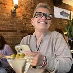 Profile Picture of Carolyn Goldberg (@carolyns_table_lbtq_nyc) on Instagram