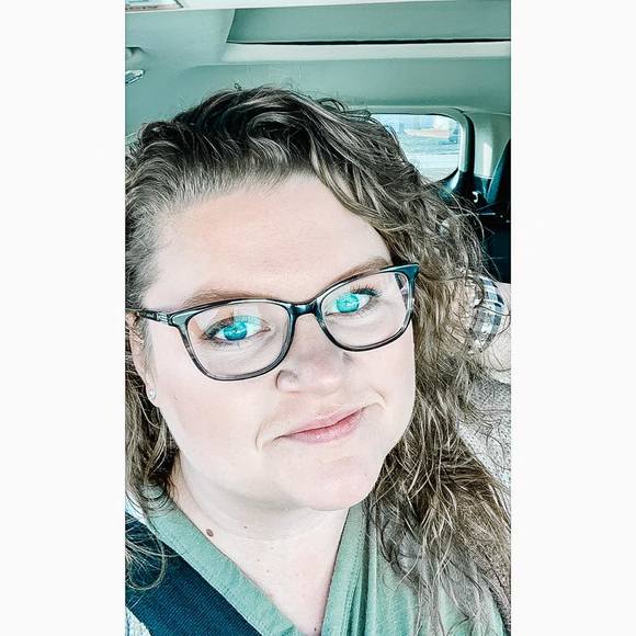 Profile Picture of Taylor Greimann (@tgreimann) on Poshmark