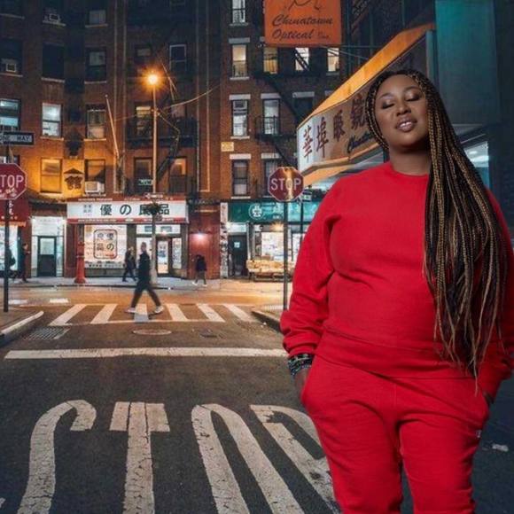 Profile Picture of Cassandra Butcher (@cassora) on Poshmark