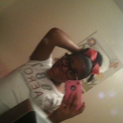 Profile Picture of Essence Williams (@itsmeh_pinky12) on Twitter