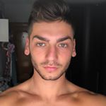 Profile Picture of A A R O N    H E R N Á N D E Z (@aaron.heernandezz) on Instagram