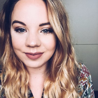 Profile Picture of Monika Webb (@Monika_Leigh92) on Twitter