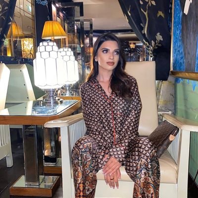 Profile Picture of Sara (@_sarapatel) on Twitter