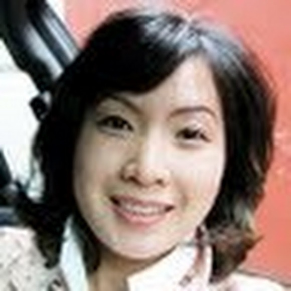 Hyon Chang - Poshmark Profile Picture of Hyon Chang (@designwa) on Poshmark