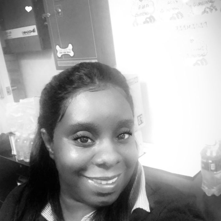 Profile Picture of Tisha (@tishadoss) on Tiktok