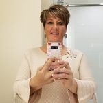 Profile Picture of Stephanie Neuhart (@sneut175) on Instagram