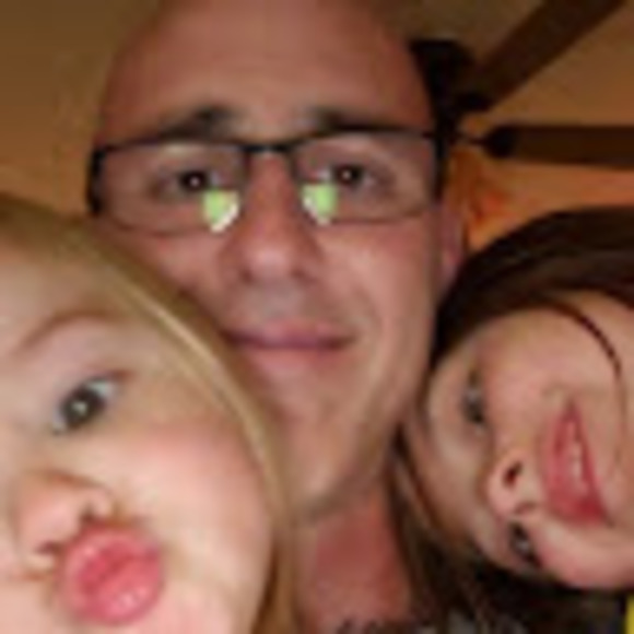 Profile Picture of John Fritchman (@johnfritchman) on Poshmark