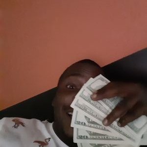 Profile Picture of Robert Cardwell (@RobertC30580052) on Twitter