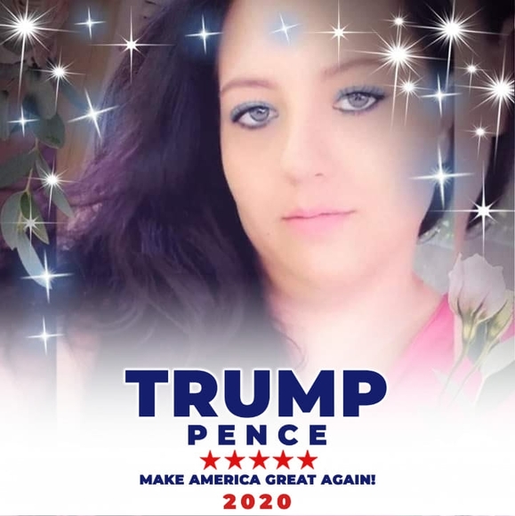 Profile Picture of Bobbielinn Archer (@bobbielinn392) on Poshmark
