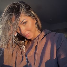 Profile Picture of Brooke Preston (@brookieeep) on Pinterest