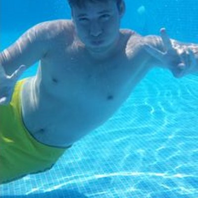 Profile Picture of Pascal Schmitt (@Carlo_Tevez11) on Twitter