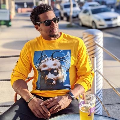 Profile Picture of Mike Mitchell (@THEmikemitchell) on Twitter