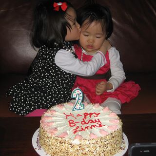 Profile Picture of Vicky Chau (@vicky.chau.73) on Facebook