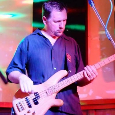 Profile Picture of Tom Neely (@mrtomneely) on Twitter