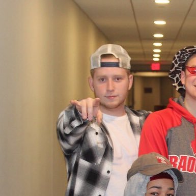 Profile Picture of Joe (@joebreen88) on Twitter