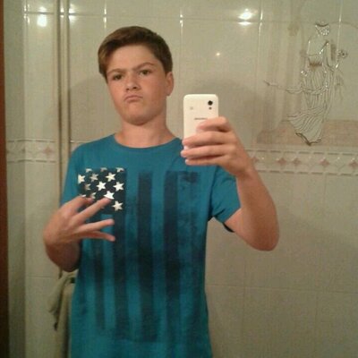 Profile Picture of Marc Estevez (@estevez_29) on Twitter