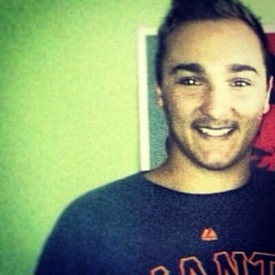 Profile Picture of DJALVey (@AlveyDevin) on Twitter