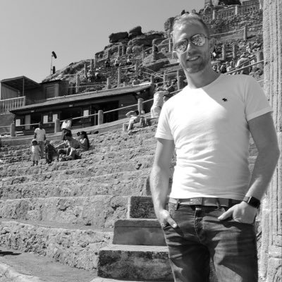 Profile Picture of Richard Harber (@RichHarb85) on Twitter