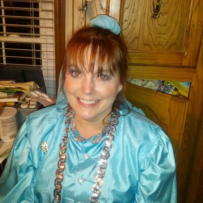 Profile Picture of Julie Dickerson (@Julieter66) on Twitter